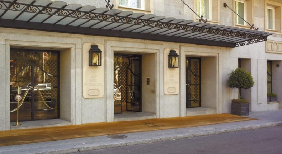 فندق مدريدفي  فندق بارسيلو إمبيراتريز المظهر الخارجي الصورة