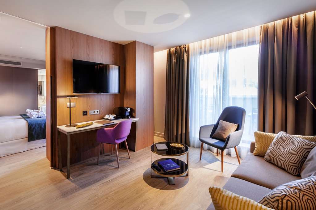 فندق مدريدفي  فندق بارسيلو إمبيراتريز الغرفة الصورة